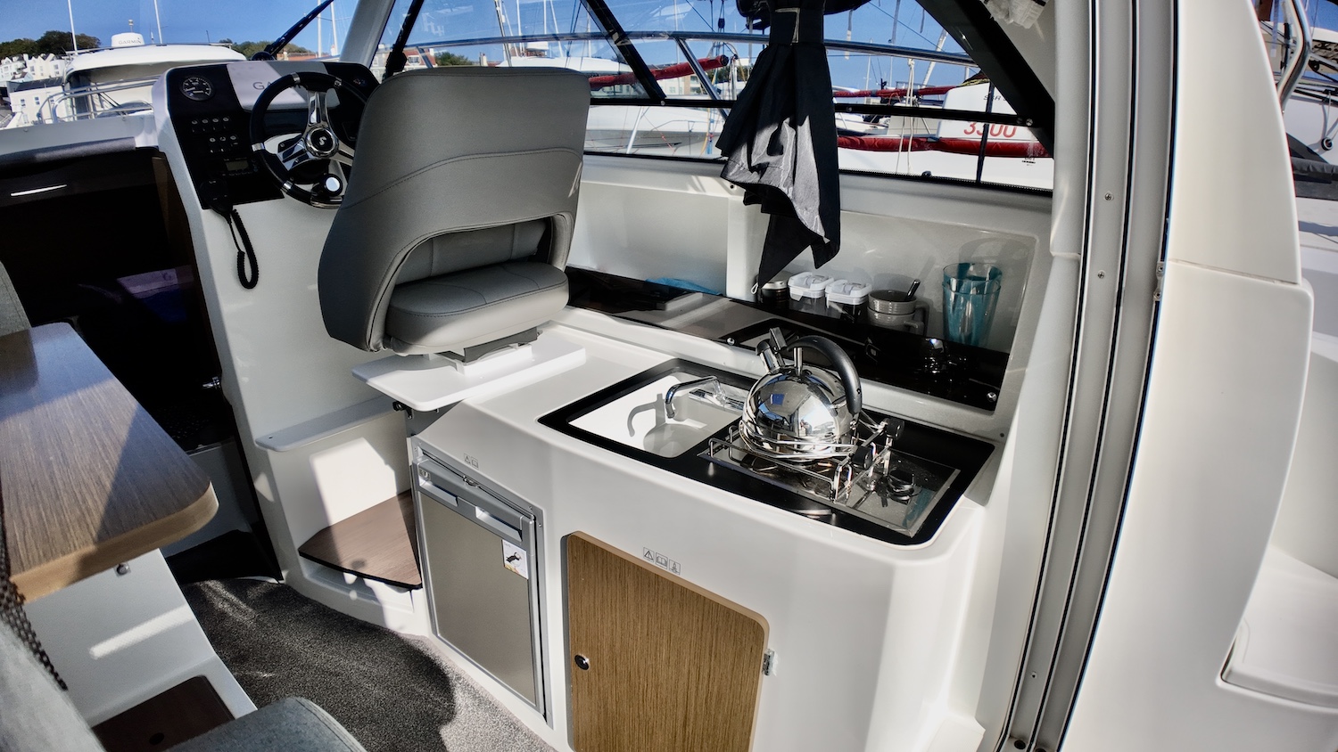 Beneteau8_26