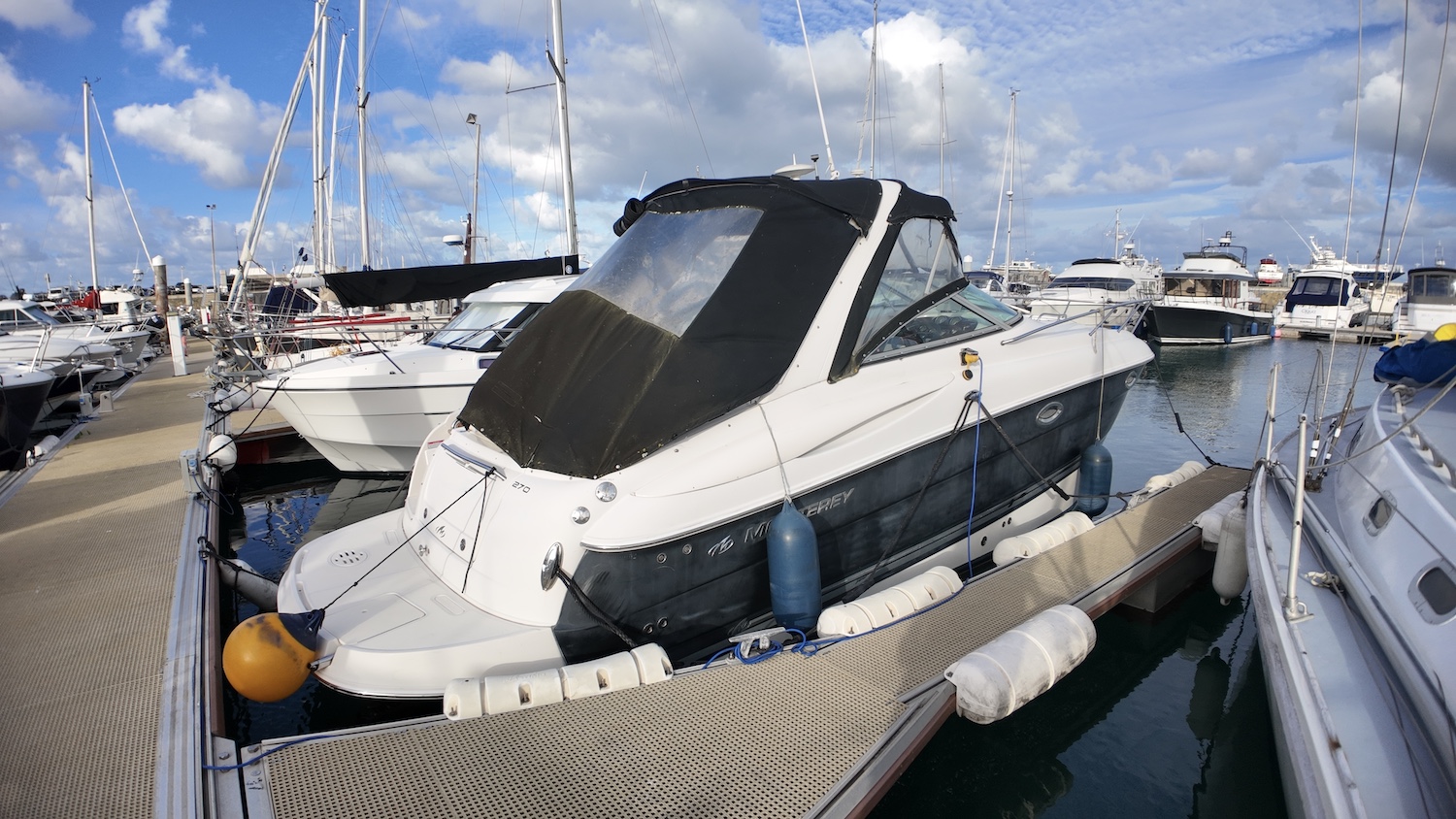 Monterey270CR_002
